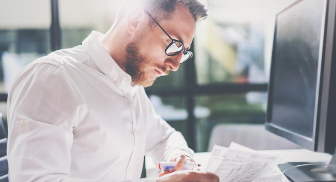 Materiales de certificación y análisis presupuestario en faskuri